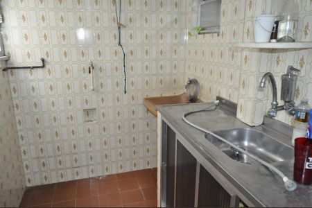 Apartamento à venda com 2 quartos, 60m² em Inhaúma, Rio de Janeiro
