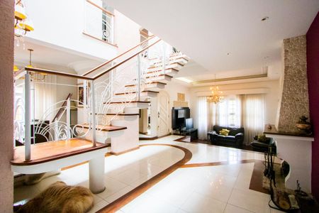 Casa à venda com 352m², 4 quartos e 3 vagasSala