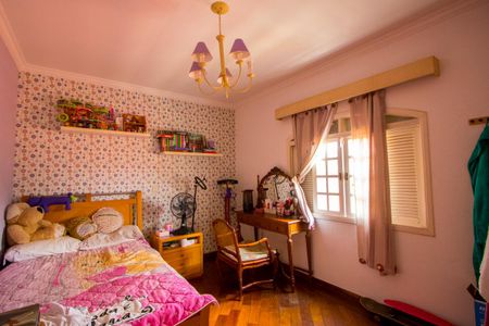 Casa à venda com 352m², 4 quartos e 3 vagasQuarto 4