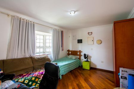 Casa à venda com 352m², 4 quartos e 3 vagasQuarto 3