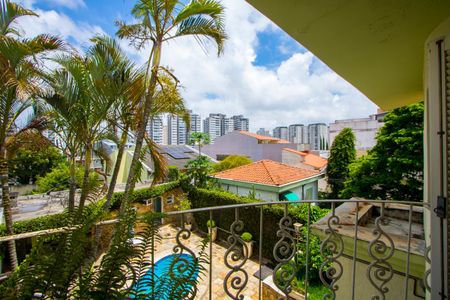 Casa à venda com 352m², 4 quartos e 3 vagasVaranda do quarto 1