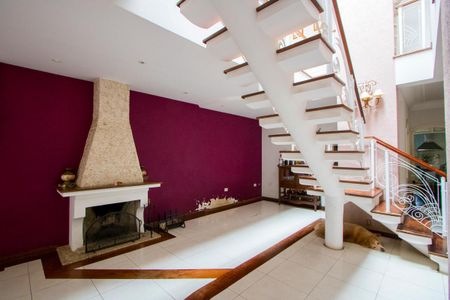 Casa à venda com 352m², 4 quartos e 3 vagasSala