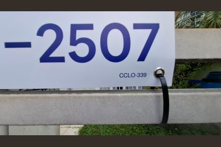 Casa à venda com 352m², 4 quartos e 3 vagasCód plaquinha