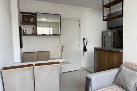 Sala de apartamento para alugar com 1 quarto, 45m² em Castelo, Santos
