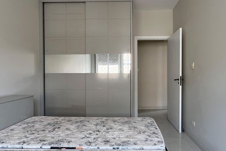 Quarto 1 de apartamento para alugar com 2 quartos, 45m² em Castelo, Santos