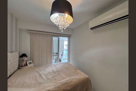 Apartamento à venda com 139m², 3 quartos e 2 vagasSuíte 1