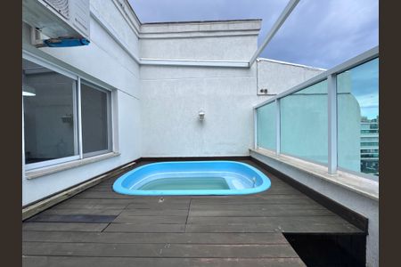 Apartamento à venda com 139m², 3 quartos e 2 vagasTerraço