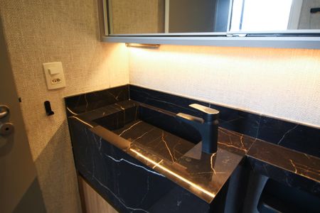 Studio para alugar com 46m², 1 quarto e 1 vaga Studio para alugar com 46m², 1 quarto e 1 vagaBanheiro