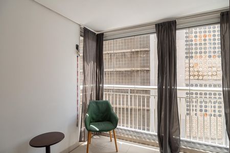 Studio à venda com 33m², 1 quarto e 1 vagaVaranda do Quarto