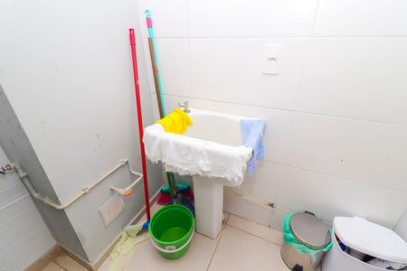 Apartamento para alugar com 36m², 2 quartos e sem vagaCozinha e Área de Serviço