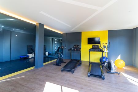 Apartamento para alugar com 36m², 2 quartos e sem vaga Apartamento para alugar com 36m², 2 quartos e sem vagaÁrea comum - Academia