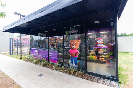 Apartamento para alugar com 36m², 2 quartos e sem vaga Apartamento para alugar com 36m², 2 quartos e sem vagaMercadinho 24h