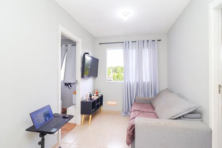 Sala de apartamento para alugar com 2 quartos, 36m² em Guaianases, São Paulo