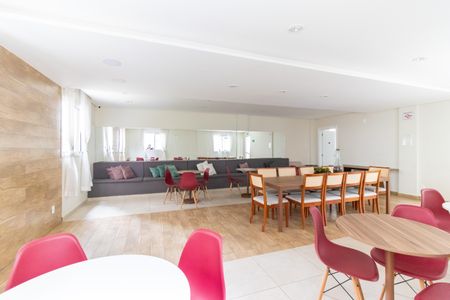 Apartamento para alugar com 36m², 2 quartos e sem vaga Apartamento para alugar com 36m², 2 quartos e sem vagaÁrea comum - Salão de festas