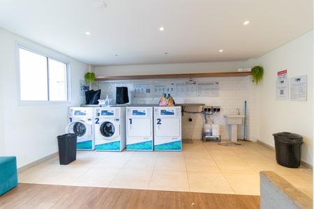 Apartamento para alugar com 36m², 2 quartos e sem vaga Apartamento para alugar com 36m², 2 quartos e sem vagaLavanderia