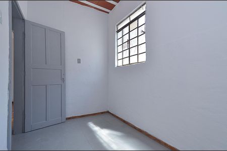 Quarto 2 de casa para alugar com 2 quartos, 60m² em Concórdia, Belo Horizonte