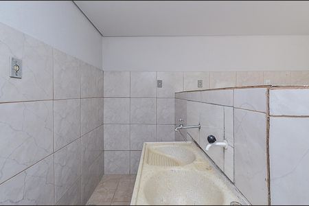 Casa para alugar com 60m², 2 quartos e sem vagaÁrea de Serviço