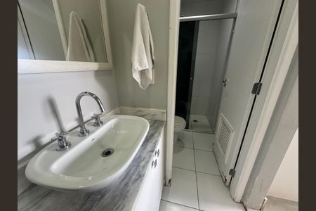 Apartamento à venda com 43m², 1 quarto e 1 vagaBanheiro