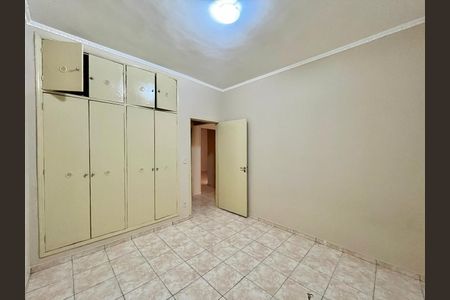 Casa à venda com 275m², 3 quartos e 3 vagasQuarto 2