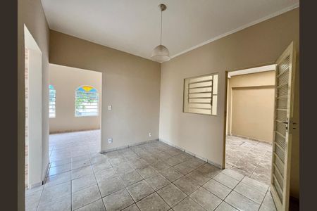 Casa à venda com 275m², 3 quartos e 3 vagasSala de Jantar