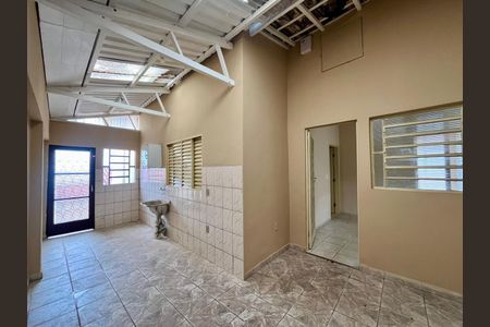 Casa à venda com 275m², 3 quartos e 3 vagasÁrea de Serviço