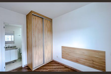 Apartamento à venda com 62m², 2 quartos e 2 vagasSuíte