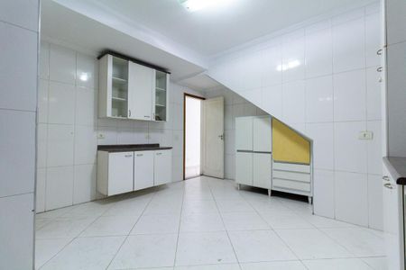 Casa para alugar com 230m², 3 quartos e 2 vagasCozinha