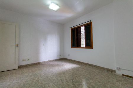 Casa para alugar com 230m², 3 quartos e 2 vagasQuarto 3