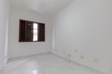 Casa para alugar com 230m², 3 quartos e 2 vagasQuarto 2