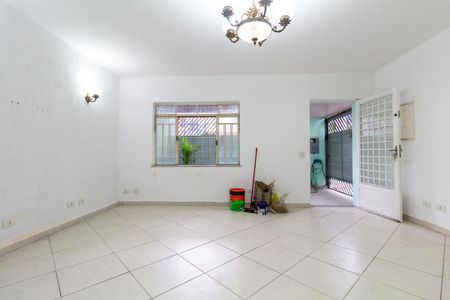 Casa para alugar com 230m², 3 quartos e 2 vagasSala