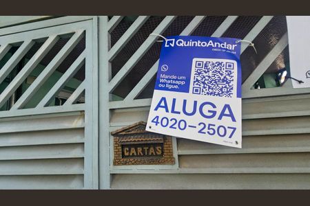 Casa para alugar com 230m², 3 quartos e 2 vagasFachada - plaquinha