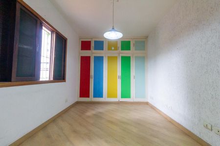 Casa para alugar com 230m², 3 quartos e 2 vagasQuarto 1