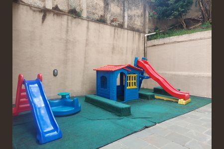 Apartamento para alugar com 55m², 2 quartos e 1 vagaÁrea comum - Playground