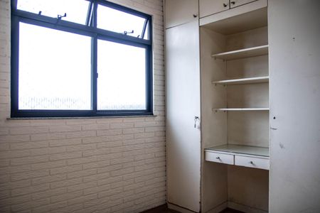 Quarto 2 de apartamento para alugar com 3 quartos, 70m² em Padre Eustáquio, Belo Horizonte