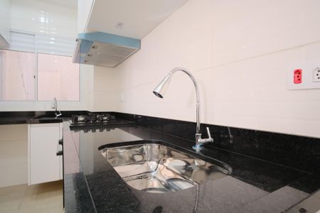 Apartamento para alugar com 57m², 2 quartos e 1 vagaCozinha e Área de Serviço