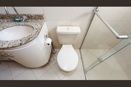 Casa à venda com 110m², 3 quartos e 1 vagaBanheiro