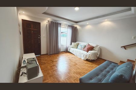 Casa à venda com 110m², 3 quartos e 1 vagaSala