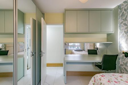 Apartamento à venda com 86m², 2 quartos e 2 vagasSuíte