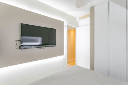 Apartamento à venda com 86m², 2 quartos e 2 vagasQuarto