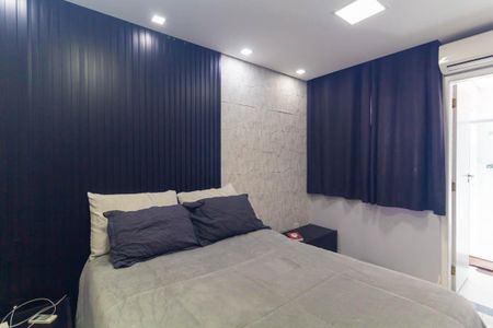 Casa de condomínio para alugar com 160m², 3 quartos e 3 vagas Casa de condomínio para alugar com 160m², 3 quartos e 3 vagasSuíte