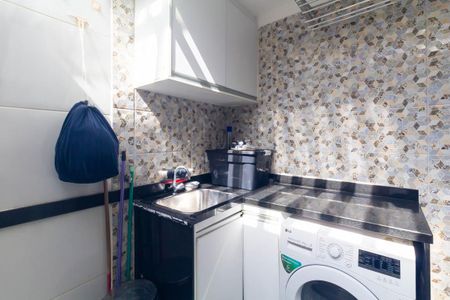 Área de Serviço de casa de condomínio para alugar com 3 quartos, 160m² em Vila Independencia, São Paulo