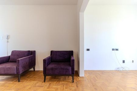 Apartamento à venda com 90m², 2 quartos e sem vagaSala