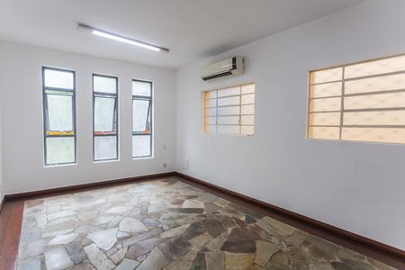 Casa para alugar com 120m², 3 quartos e sem vaga Casa para alugar com 120m², 3 quartos e sem vagaSala 2