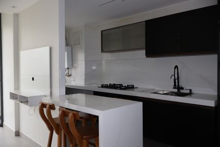 Apartamento para alugar com 58m², 2 quartos e 1 vagaCozinha e Área de Serviço