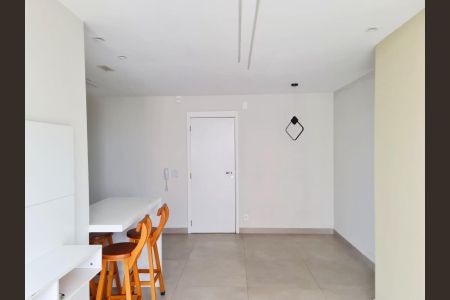 Sala  de apartamento para alugar com 2 quartos, 58m² em Picanço, Guarulhos