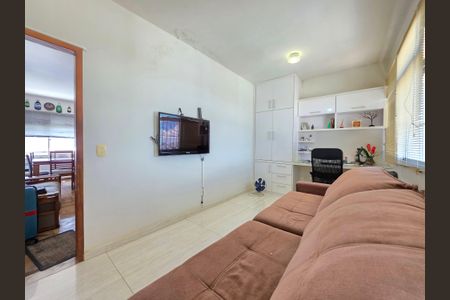 Apartamento à venda com 290m², 4 quartos e 1 vaga Apartamento à venda com 290m², 4 quartos e 1 vagaQuarto 4