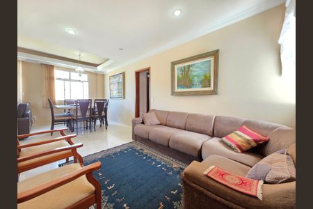 Apartamento à venda com 290m², 4 quartos e 1 vaga Apartamento à venda com 290m², 4 quartos e 1 vagaSala