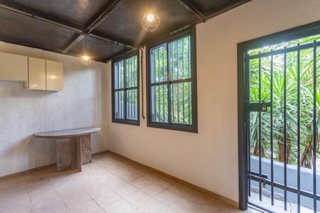 Casa para alugar com 80m², 1 quarto e sem vagaSala / Cozinha 