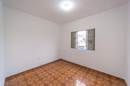 Quarto 1 de casa para alugar com 2 quartos, 65m² em Jardim Verônia, São Paulo