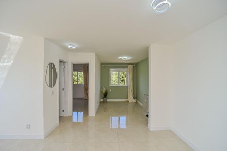 Sala de apartamento para alugar com 1 quarto, 61m² em Jardim Sabará, Porto Alegre